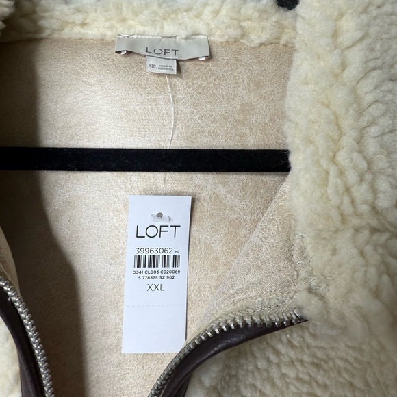 LOFT Cream Sherpa Vest with Dark Brown Trim - Picture 3 of 6